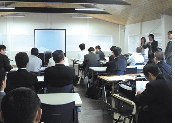 宮崎での研修会の様子