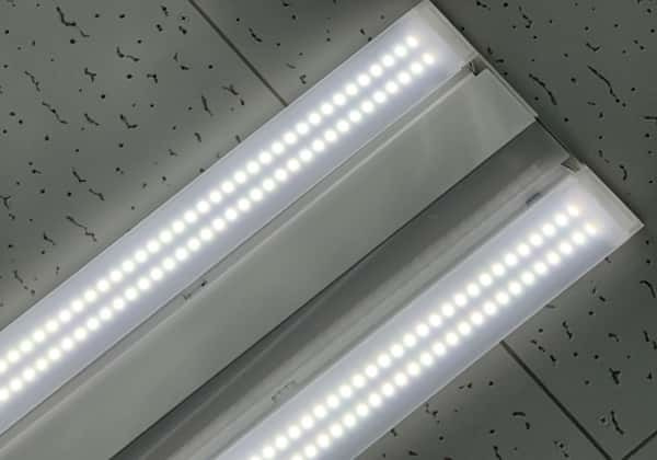 天井に付けるLEDライトの写真